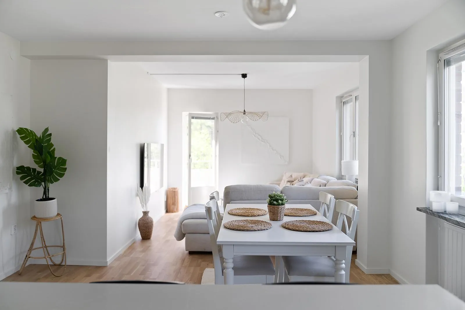 Bright renovated dining room in Finntorp